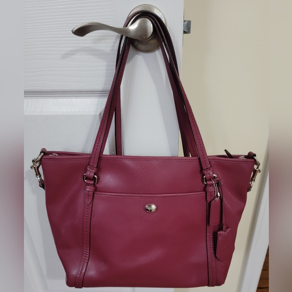 Coach Burgundy Leather Shoulder Bag